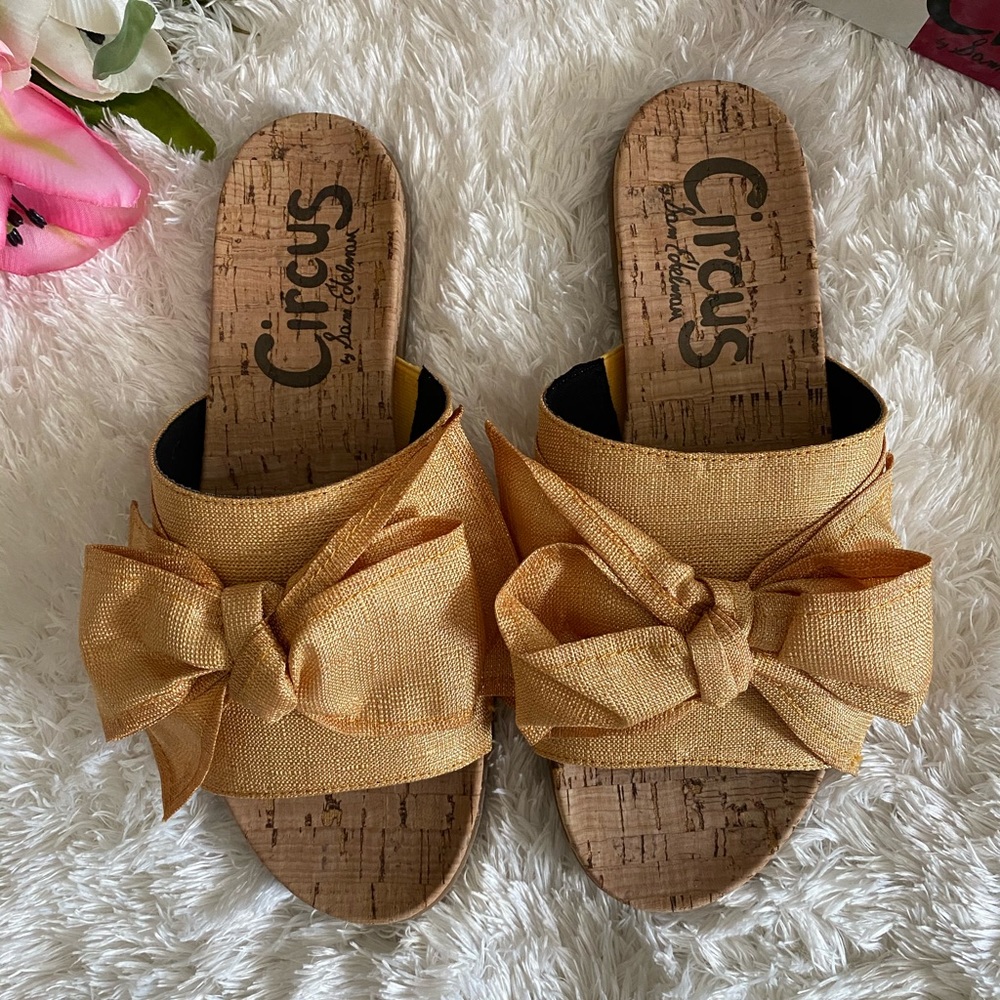 Circus Sam Edelman Yellow Bow Sandals - Picture 3 of 10